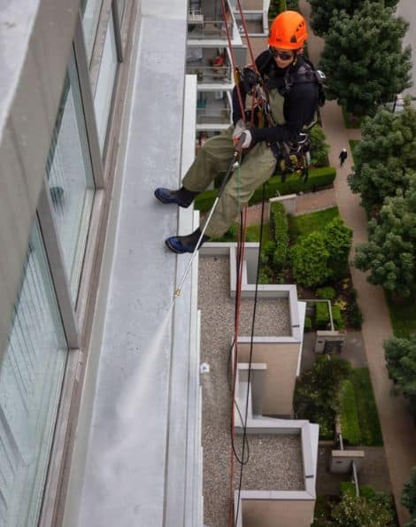 Trabajos Verticales Tejados Adrián Foto